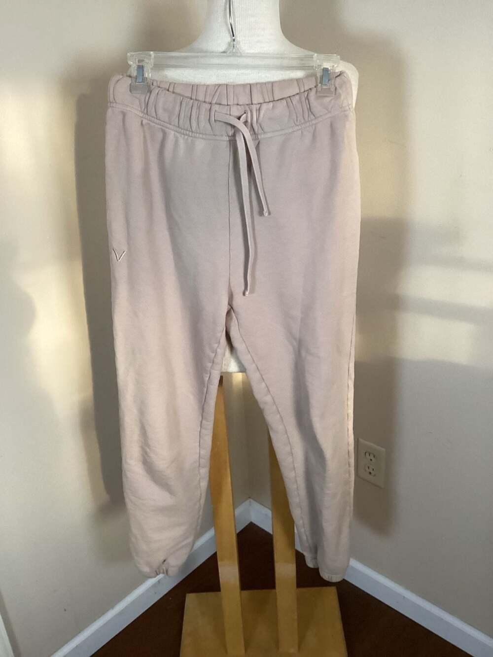 Verie Organic Cotton Jogger Sweatpants in Sand Size S
